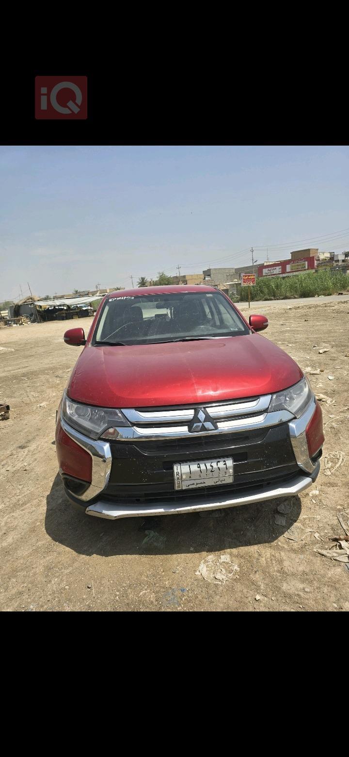 ميتسوبيشي اوتلاندر